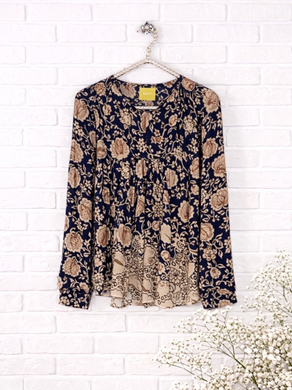 Anthropologie Maeve Ori Bibbed Floral Ombré Long Sleeve Blouse Size M